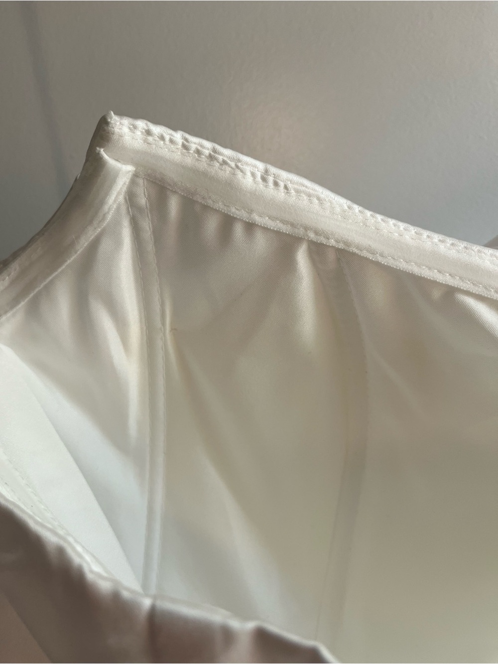 David’s Bridal Strapless Wedding Dress Size 4 NWT - Picture 6 of 12